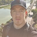 Знакомства: Денис, 30 лет, Караганда