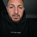 Знакомства: Gabriel, 30 лет, București