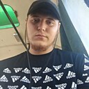 Знакомства: Андрей, 25 лет, Губкин