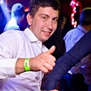 Знакомства: Виктор, 37 лет, Караганда