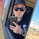 Знакомства: Максим, 28 лет, Якутск