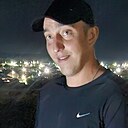Знакомства: Дмитрий, 32 года, Жирновск