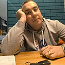 Знакомства: Илья, 24 года, Жлобин