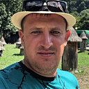 Знакомства: Виталий, 33 года, Амвросиевка