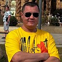 Знакомства: Максим, 35 лет, Новоаннинский