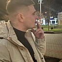Знакомства: Илья, 25 лет, Несвиж
