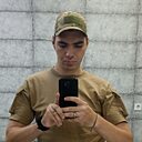 Знакомства: Владислав, 32 года, Каменское