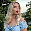 Знакомства: Уляна, 28 лет, Львов