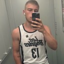 Знакомства: Артём, 23 года, Тюмень