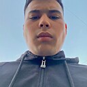 Знакомства: Рома, 22 года, Орел