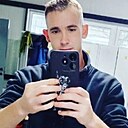 Знакомства: Mihail, 25 лет, Владивосток