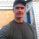 Знакомства: Денис, 33 года, Амвросиевка
