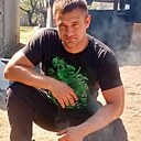 Знакомства: Виктор, 34 года, Большая Мартыновка