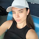 Знакомства: Лара, 22 года, Луцк