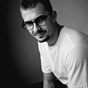 Знакомства: Артур, 32 года, Усть-Каменогорск