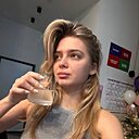 Знакомства: Асилия, 20 лет, Усинск