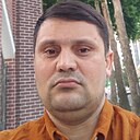 Знакомства: Искандар, 31 год, Шушенское