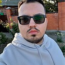 Знакомства: Андрей, 24 года, Батайск