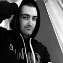 Знакомства: Максим, 23 года, Знаменка