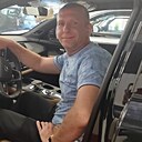 Знакомства: Виктор, 39 лет, Котельниково