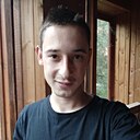 Знакомства: Максим, 27 лет, Коряжма