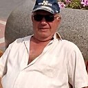 Знакомства: Виктор, 69 лет, Майкоп