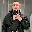 Знакомства: Паша, 26 лет, Островец