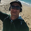 Знакомства: Виктор, 42 года, Феодосия