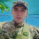 Знакомства: Андрей, 33 года, Донецк