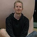 Знакомства: Макс, 35 лет, Кормиловка