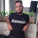 Знакомства: Артик, 26 лет, Красный Кут