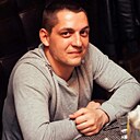 Знакомства: Олег, 34 года, Владивосток