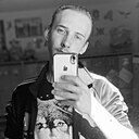 Знакомства: Артур, 22 года, Иланский