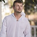 Знакомства: Артем, 33 года, Мостовской