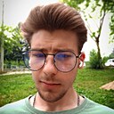 Знакомства: Данил, 21 год, Благовещенск