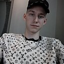 Знакомства: Дима, 24 года, Новомосковск