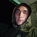 Знакомства: Евгений, 25 лет, Кошки