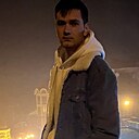 Знакомства: Максим, 25 лет, Черновцы