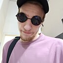 Знакомства: Илья, 25 лет, Уфа