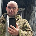 Знакомства: Максим, 34 года, Амвросиевка