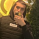 Знакомства: Макс, 25 лет, Караганда