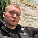 Знакомства: Дмитрий, 22 года, Армянск