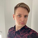 Знакомства: Андрей, 25 лет, Краснотурьинск