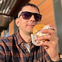 Знакомства: Артем, 47 лет, Братск