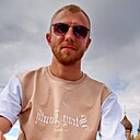 Знакомства: Андрей, 27 лет, Новомосковск