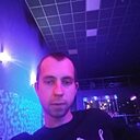 Знакомства: Евгений, 31 год, Петропавловск