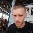 Знакомства: Антон, 31 год, Геническ