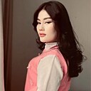 Знакомства: Нигина, 20 лет, Душанбе