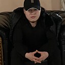 Знакомства: Максим, 25 лет, Тобольск