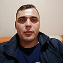 Знакомства: Виктор, 39 лет, Луга